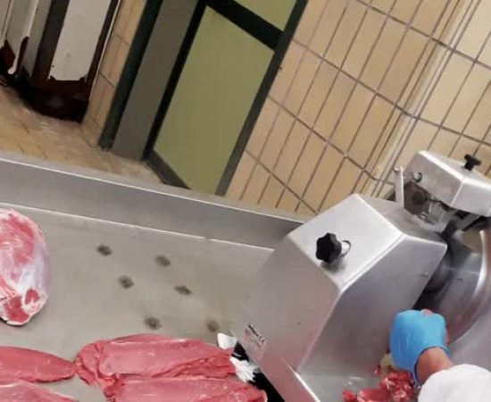 a9ec4c0beb64b79875a19847f91961f_mv2